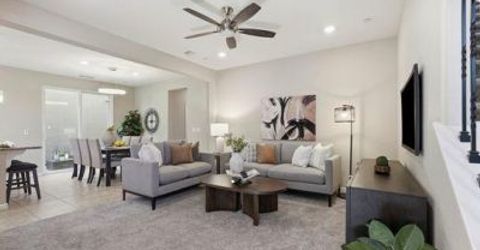 1057 Provence Village Dr, Roseville, CA 95747 Photo