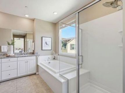 1057 Provence Village Dr, Roseville, CA 95747 Photo
