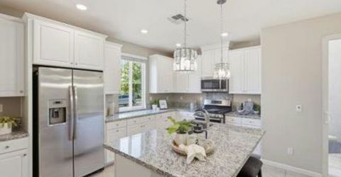 1057 Provence Village Dr, Roseville, CA 95747 Photo