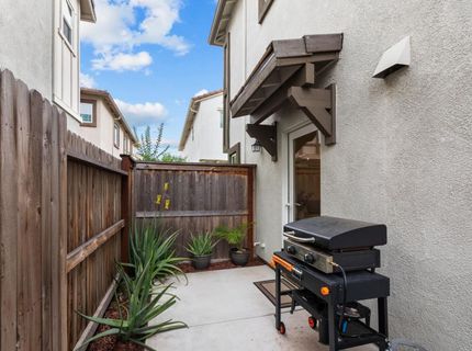 5256 Molino Cir, Roseville, CA 95747 Photo