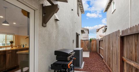 5256 Molino Cir, Roseville, CA 95747 Photo