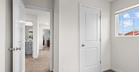 5256 Molino Cir, Roseville, CA 95747 Photo
