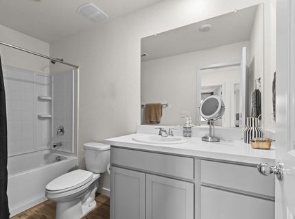 5256 Molino Cir, Roseville, CA 95747 Photo