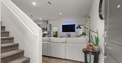 5256 Molino Cir, Roseville, CA 95747 Photo