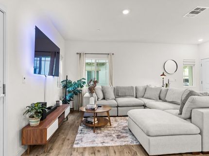 5256 Molino Cir, Roseville, CA 95747 Photo