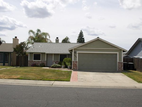 1423 Santa Fe Cir, Roseville, CA 95678