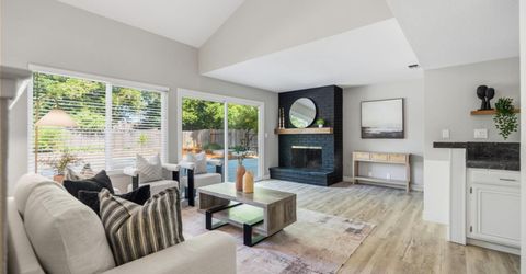 1111 Cottonwood Dr, Roseville, CA 95661 Photo