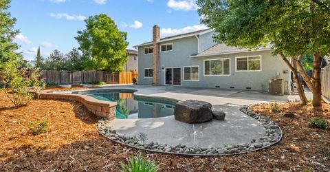 1111 Cottonwood Dr, Roseville, CA 95661 Photo