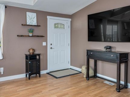5660 William Ln, Lincoln, CA 95648 Photo