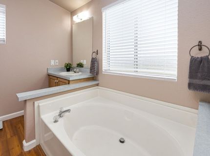 5660 William Ln, Lincoln, CA 95648 Photo