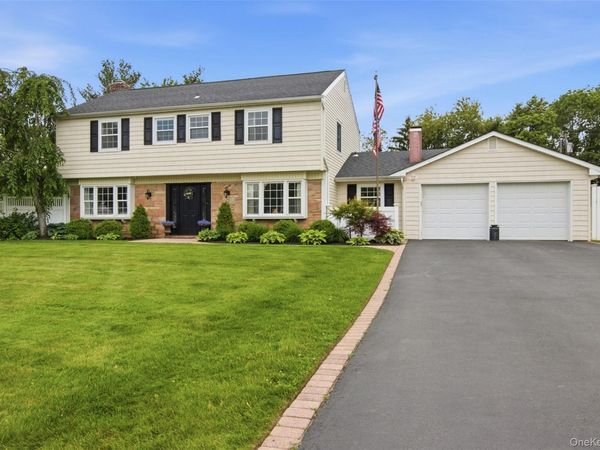 4 Blackwell Court , Stony Brook, NY 11790