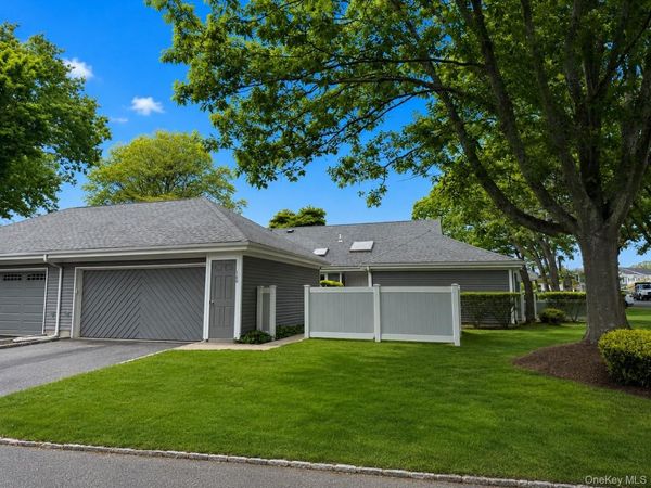 188 River Drive , Moriches, NY 11955