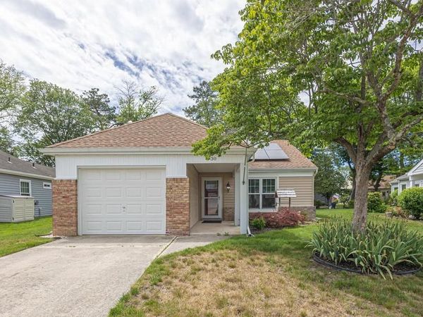 30 WINDSOR ROAD , SOUTHAMPTON, NJ 08088