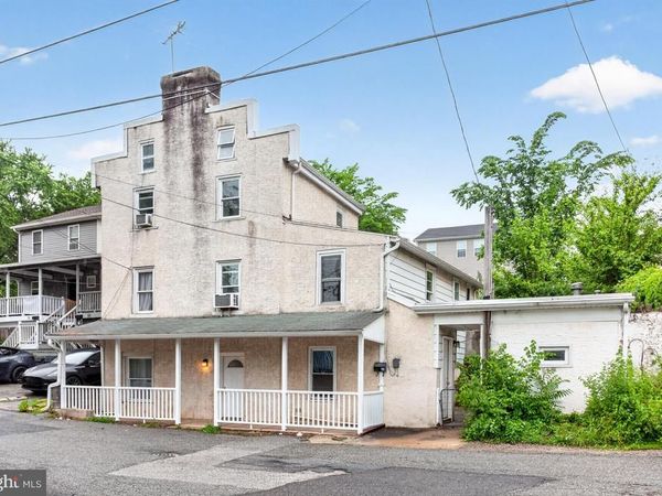 31 EMMETT STREET , PHOENIXVILLE, PA 19460