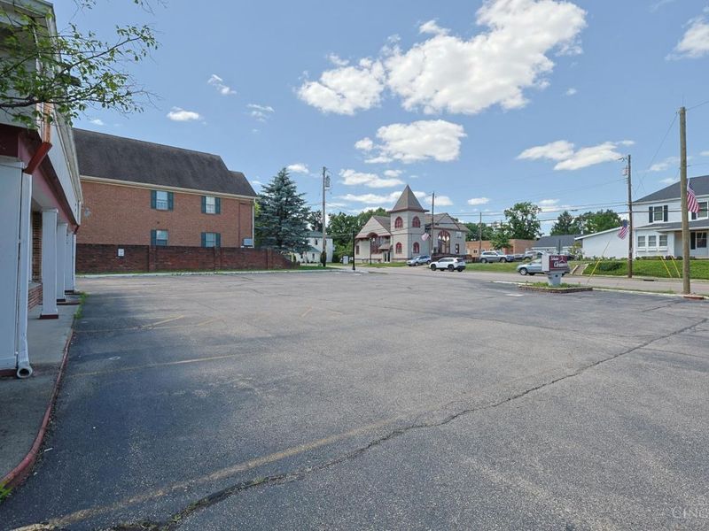 401 W Loveland Avenue, Loveland, OH 45140 Photo 11