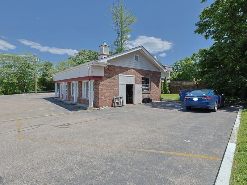 401 W Loveland Avenue, Loveland, OH 45140 Photo 13