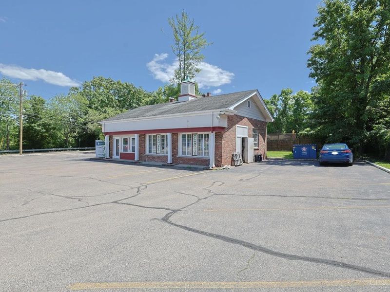 401 W Loveland Avenue, Loveland, OH 45140 Photo 4