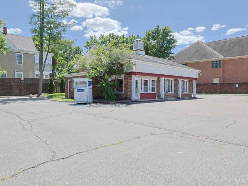 401 W Loveland Avenue, Loveland, OH 45140 Photo 5
