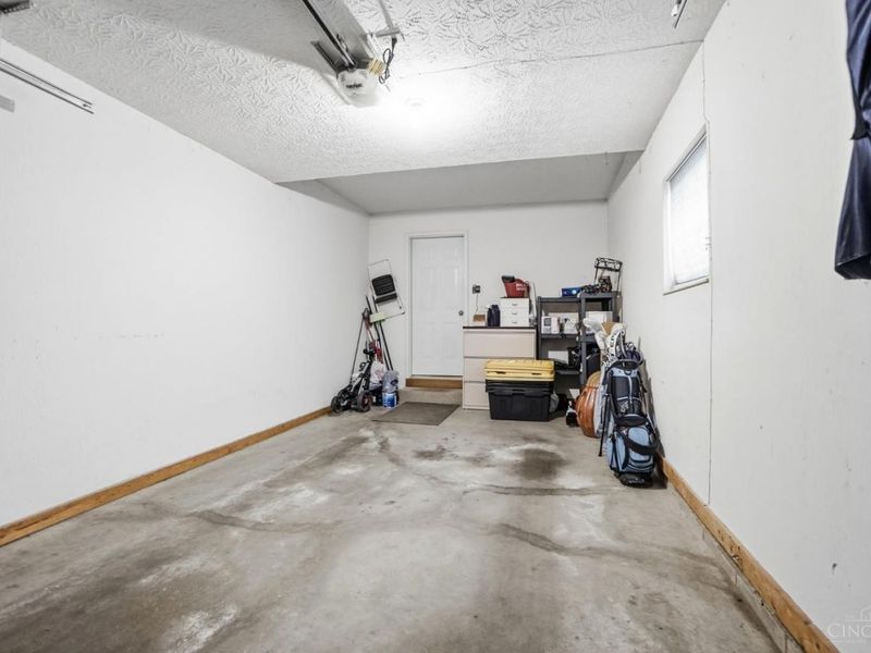 5947 Castlewood Crossing, Unit 2, Miami Twp, OH 45150 Photo 44
