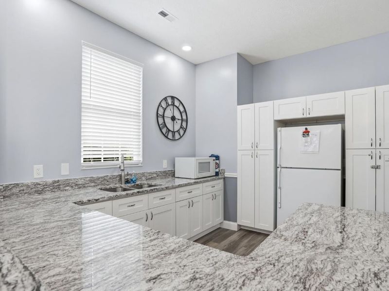5947 Castlewood Crossing, Unit 2, Miami Twp, OH 45150 Photo 58