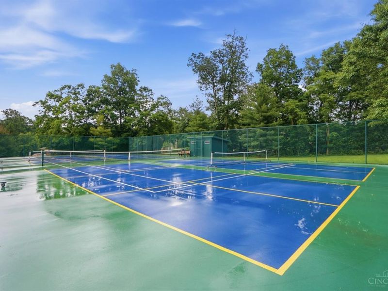 5947 Castlewood Crossing, Unit 2, Miami Twp, OH 45150 Photo 64