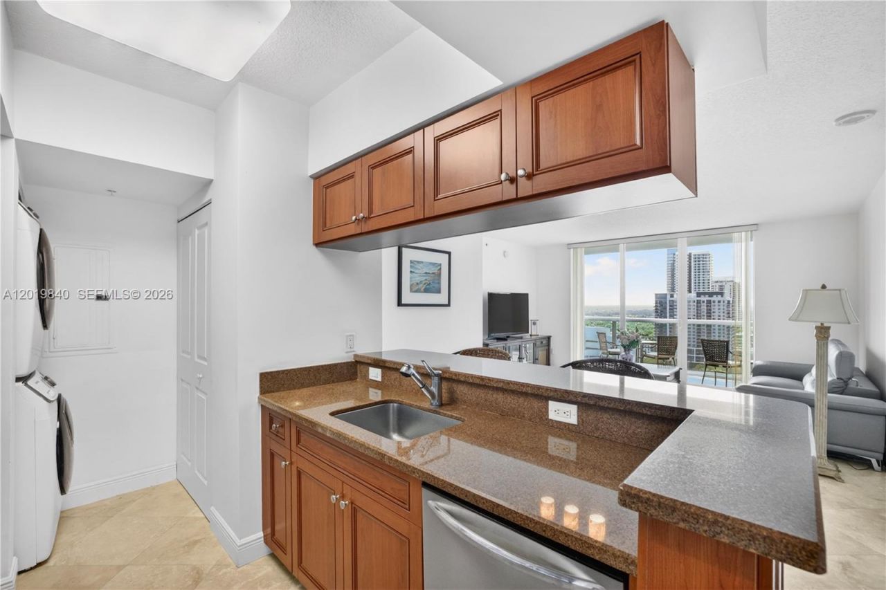 347 N New River Dr E , Unit 2205, Fort Lauderdale, FL 33301 Photo