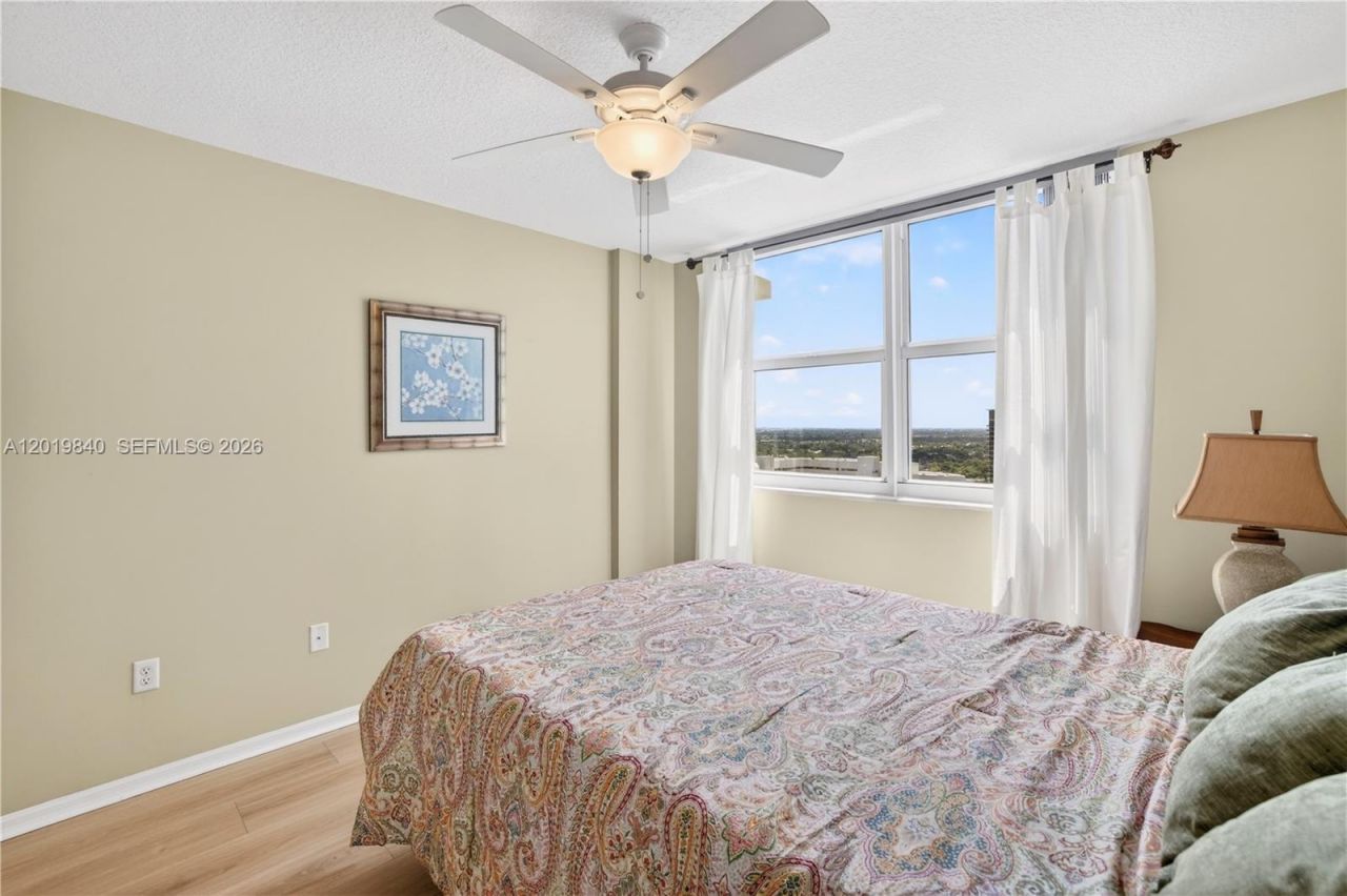 347 N New River Dr E , Unit 2205, Fort Lauderdale, FL 33301 Photo