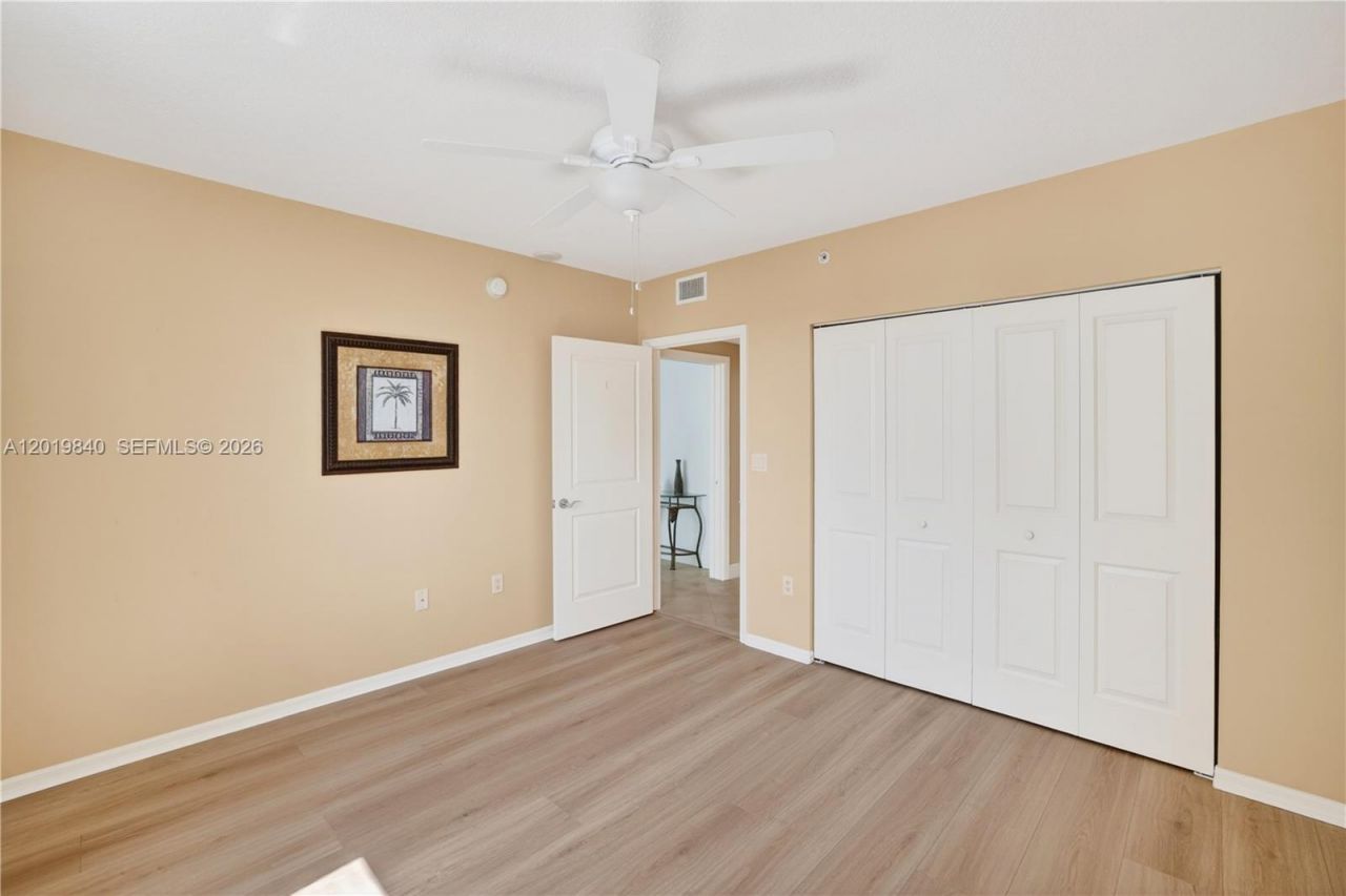 347 N New River Dr E , Unit 2205, Fort Lauderdale, FL 33301 Photo