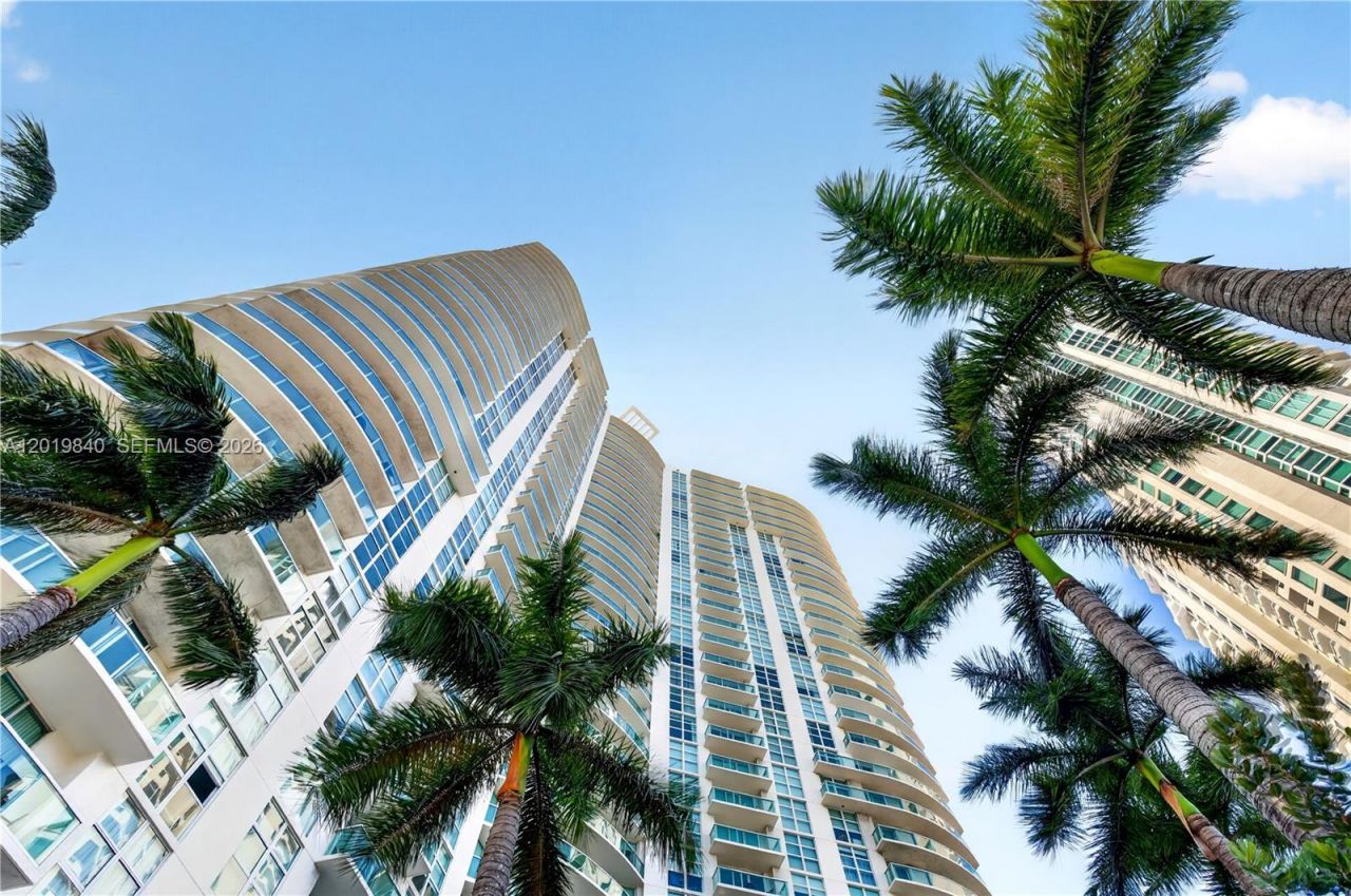 347 N New River Dr E , Unit 2205, Fort Lauderdale, FL 33301 Photo