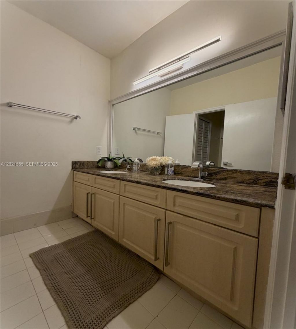 15840 SW 151st Ter , Miami, FL 33196 Photo