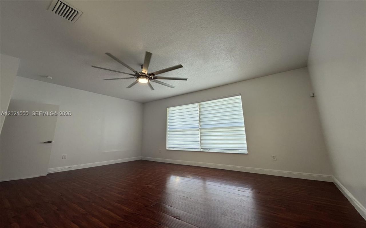 15840 SW 151st Ter , Miami, FL 33196 Photo