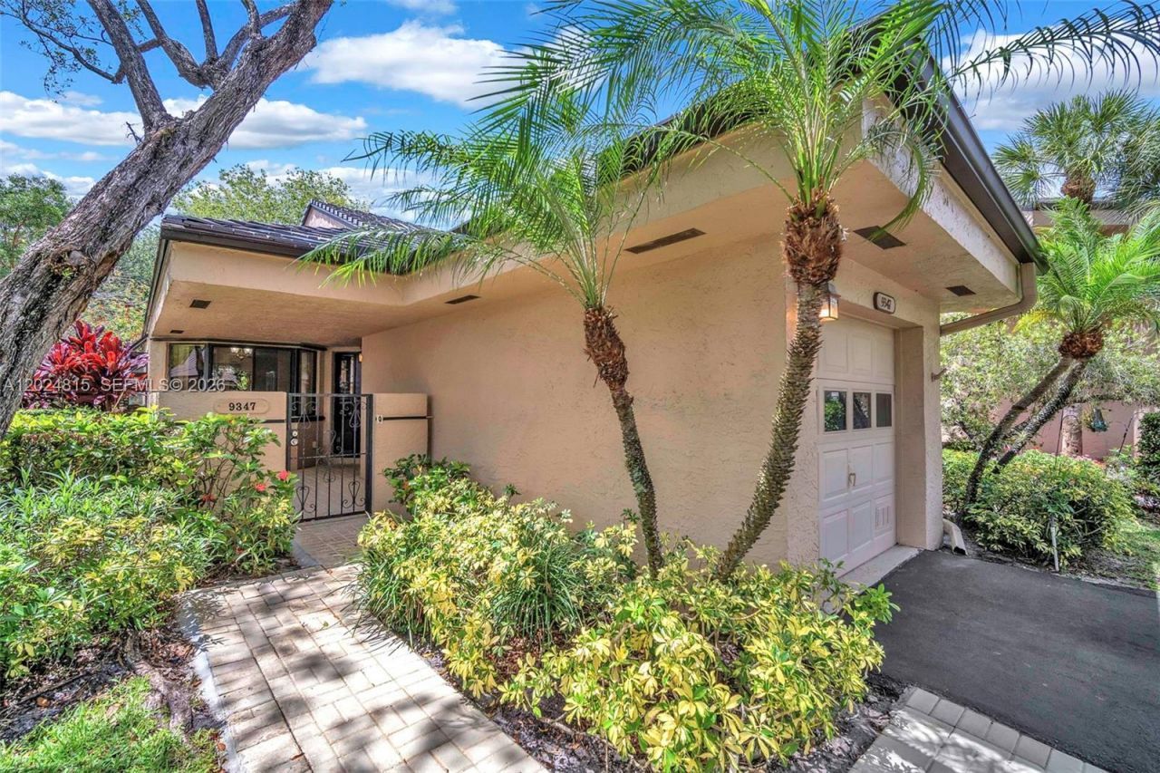9347 N Chelsea Dr N, Plantation, FL 33324 Main Photo