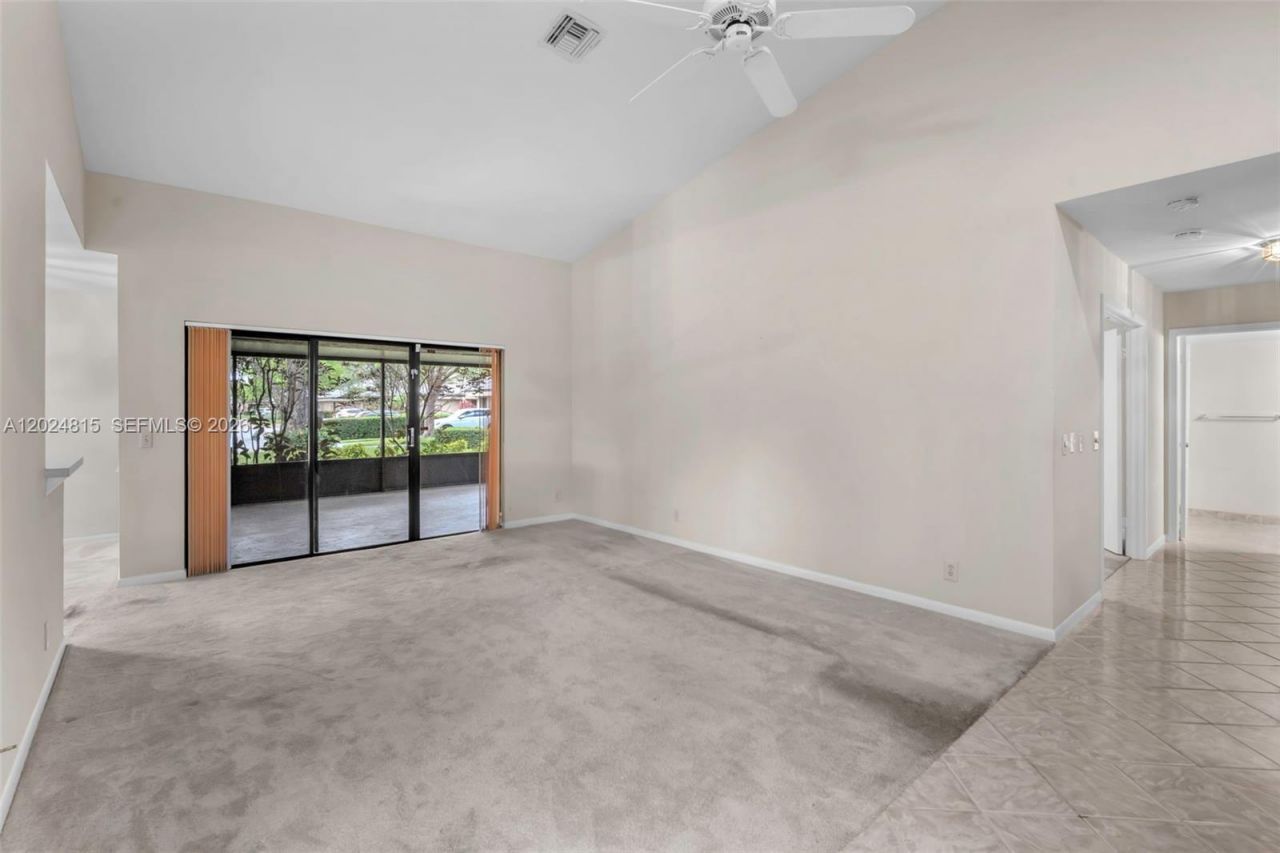 9347 N Chelsea Dr N , Plantation, FL 33324 Photo