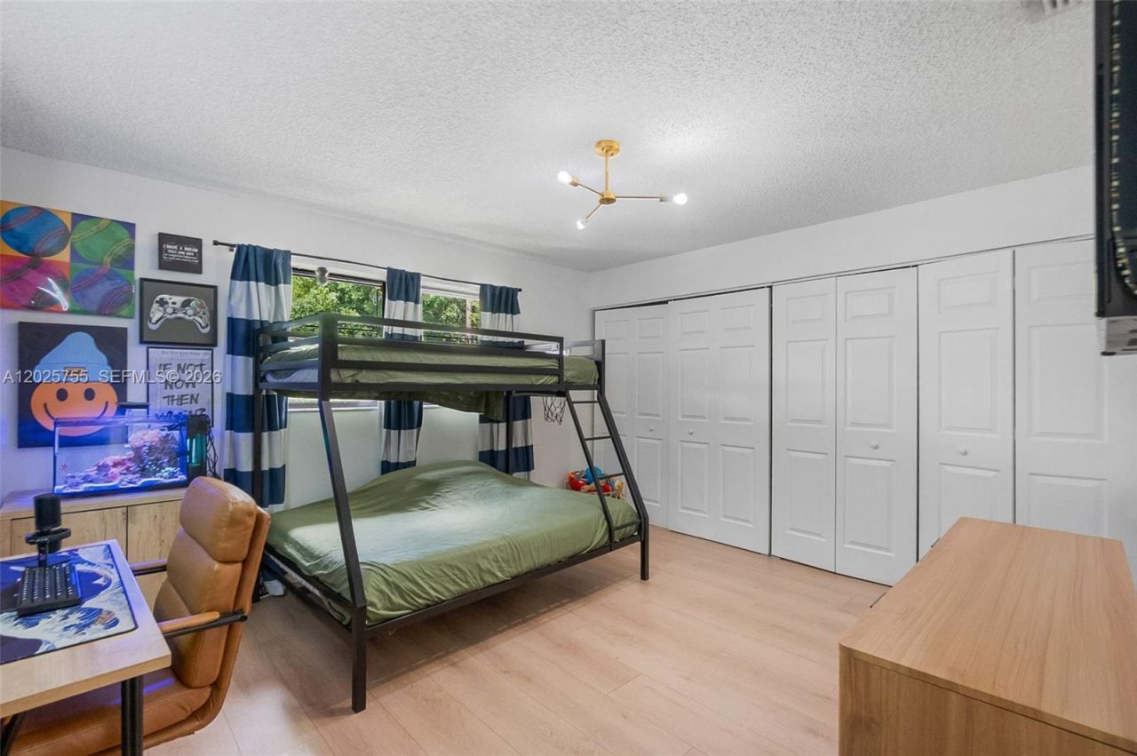 7560 NW 79th Ave, Unit V2, Tamarac, FL 33321 Photo