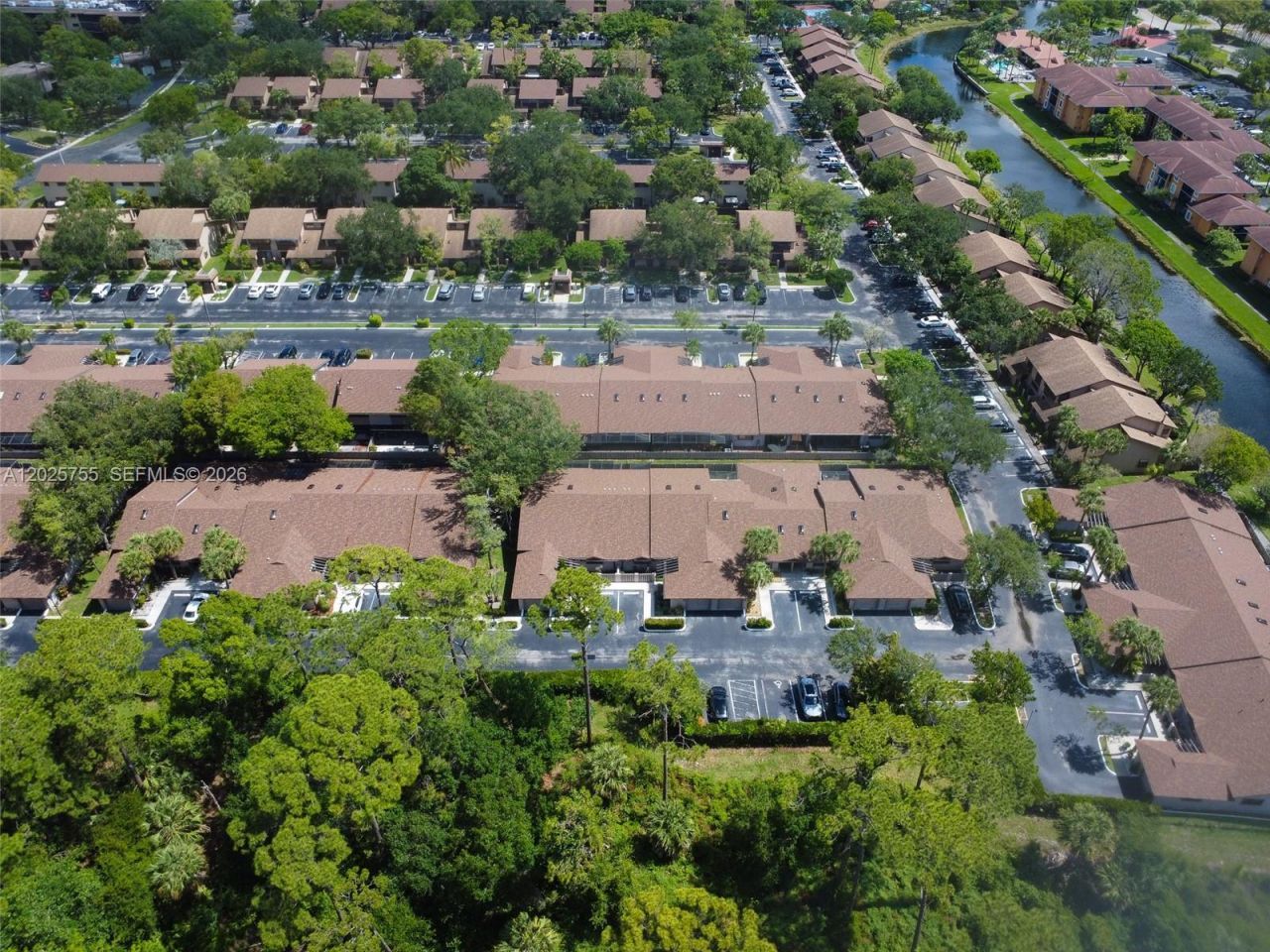 7560 NW 79th Ave, Unit V2, Tamarac, FL 33321 Photo