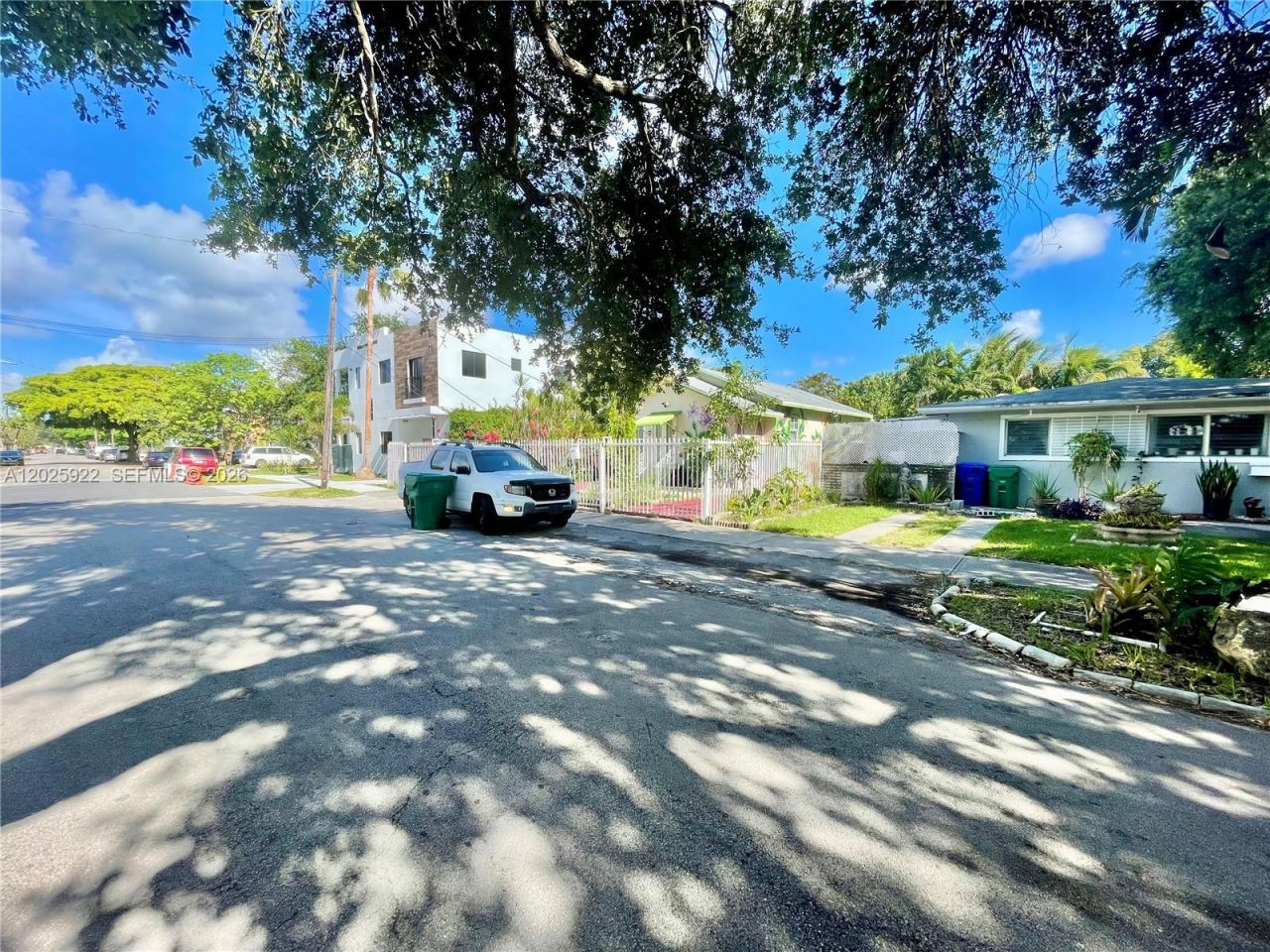 1874 NW 19th St, Miami, FL 33125 Photo