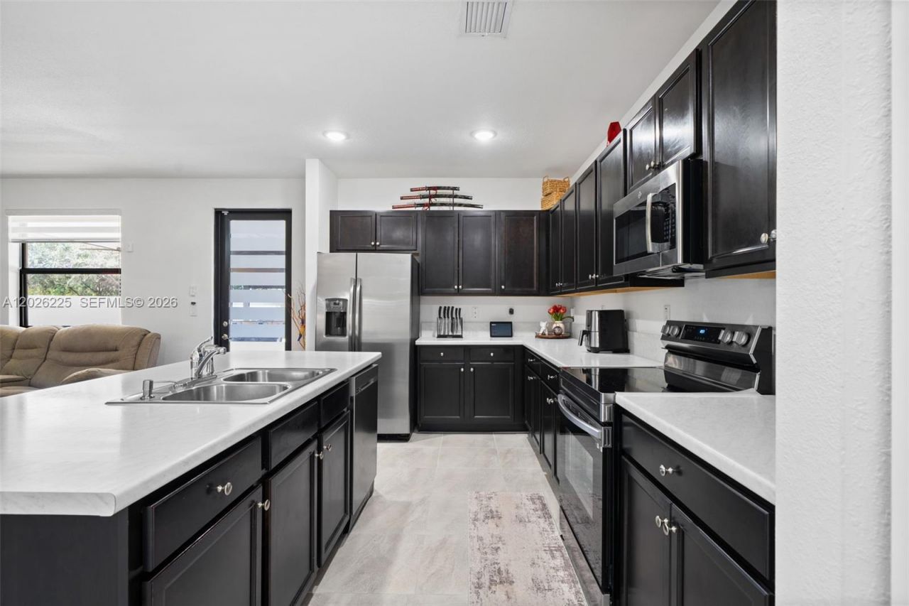 160 SE 23rd Ter , Homestead, FL 33033 Photo