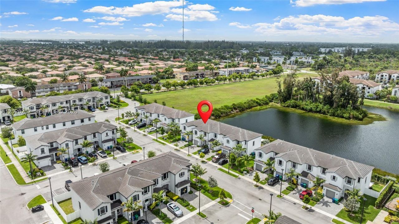 577 NW 204th St, Miami Gardens, FL 33169 Photo
