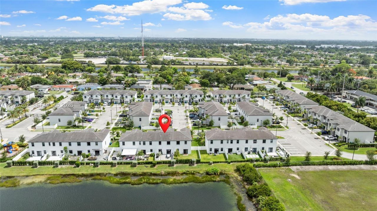 577 NW 204th St, Miami Gardens, FL 33169 Photo