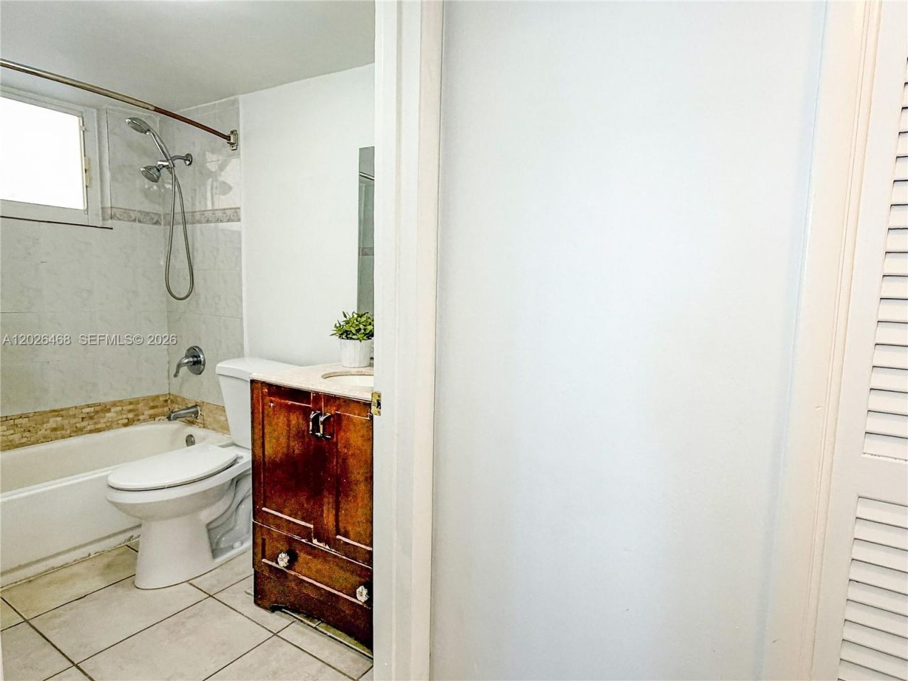 2430 NE 135th St, Unit 101, North Miami, FL 33181 Photo