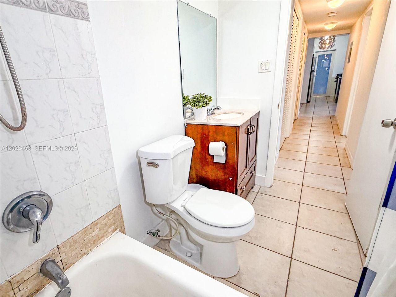 2430 NE 135th St, Unit 101, North Miami, FL 33181 Photo