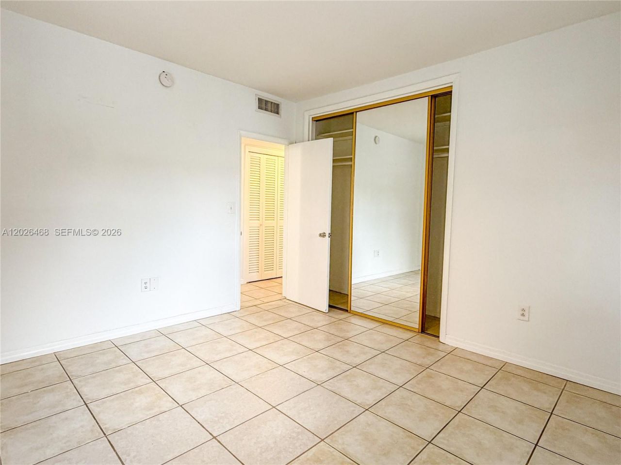 2430 NE 135th St, Unit 101, North Miami, FL 33181 Photo