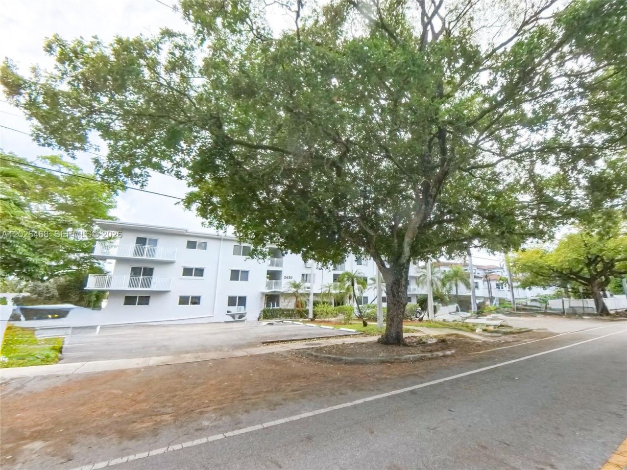 2430 NE 135th St, Unit 101, North Miami, FL 33181 Photo