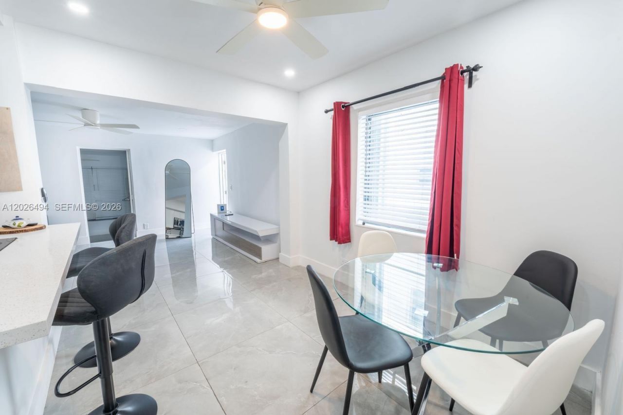 711 85th St , Miami Beach, FL 33141 Photo