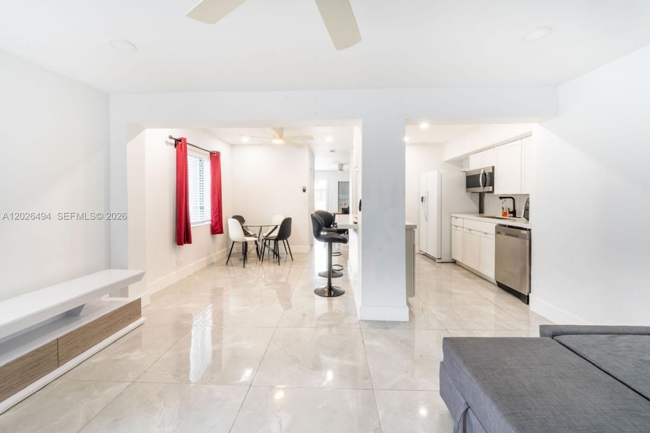 711 85th St , Miami Beach, FL 33141 Photo