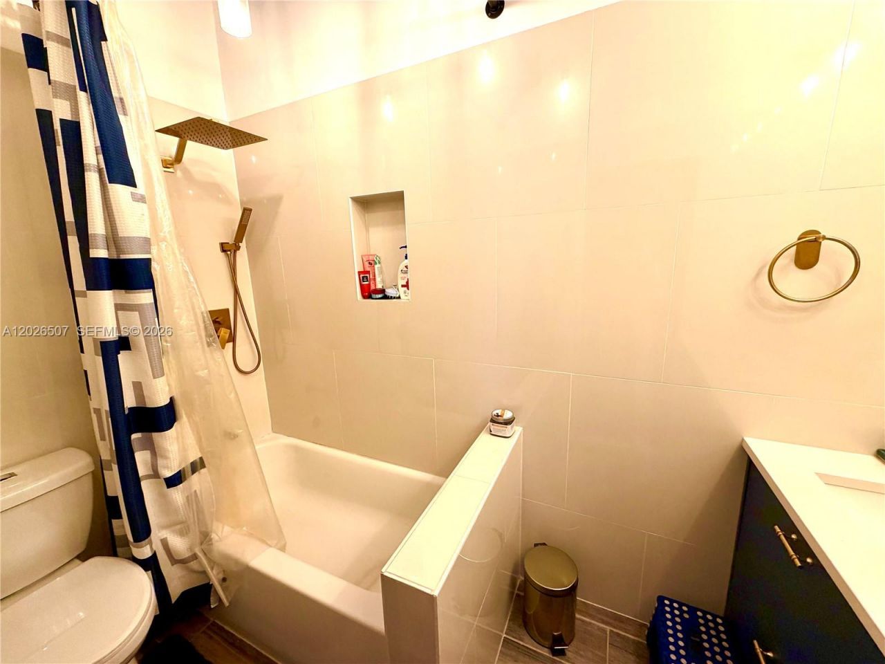 19440 NE 26th Ave, Unit 52B, Miami, FL 33180 Photo