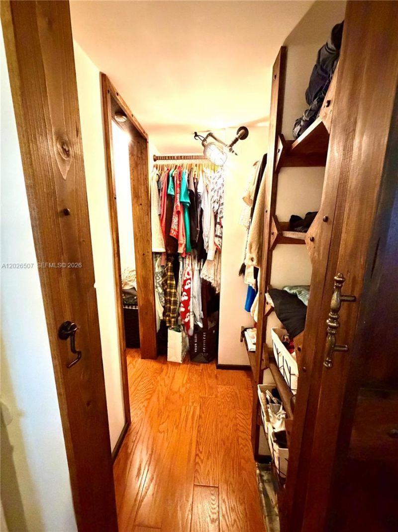 19440 NE 26th Ave, Unit 52B, Miami, FL 33180 Photo