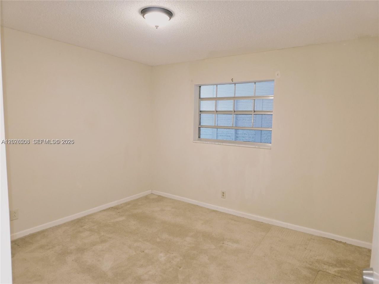 4140 NW 44th Ave, Unit 411, Lauderdale Lakes, FL 33319 Photo