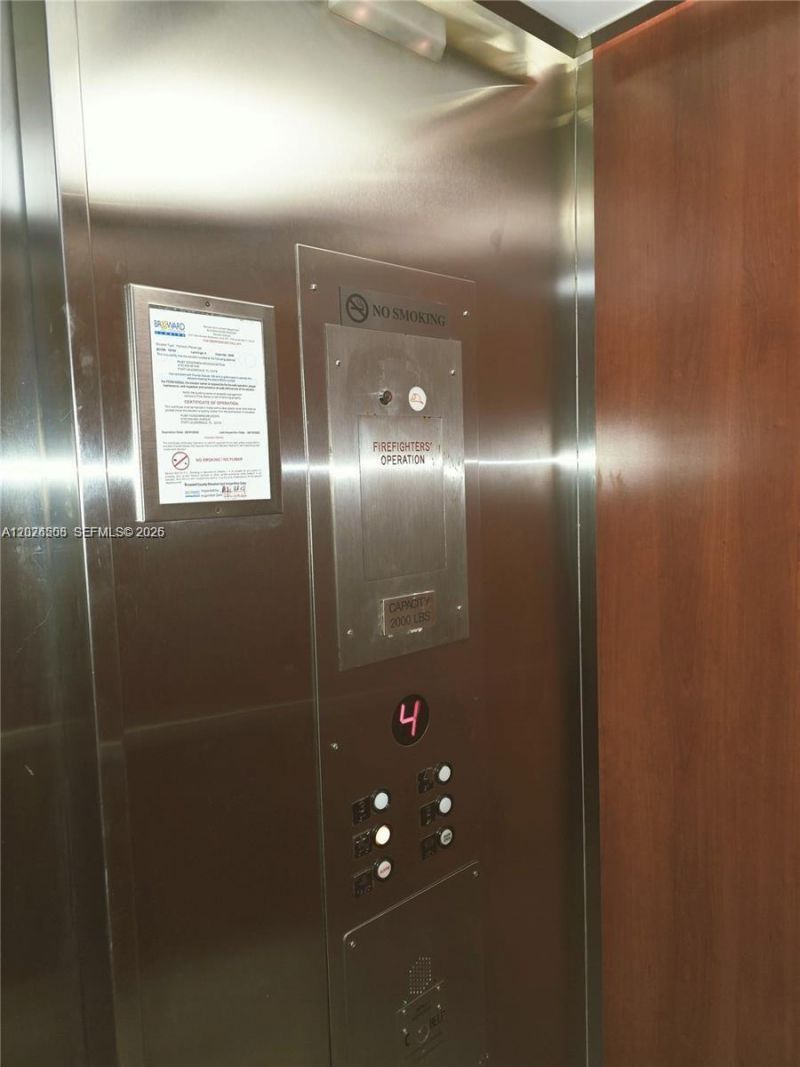 4140 NW 44th Ave, Unit 411, Lauderdale Lakes, FL 33319 Photo