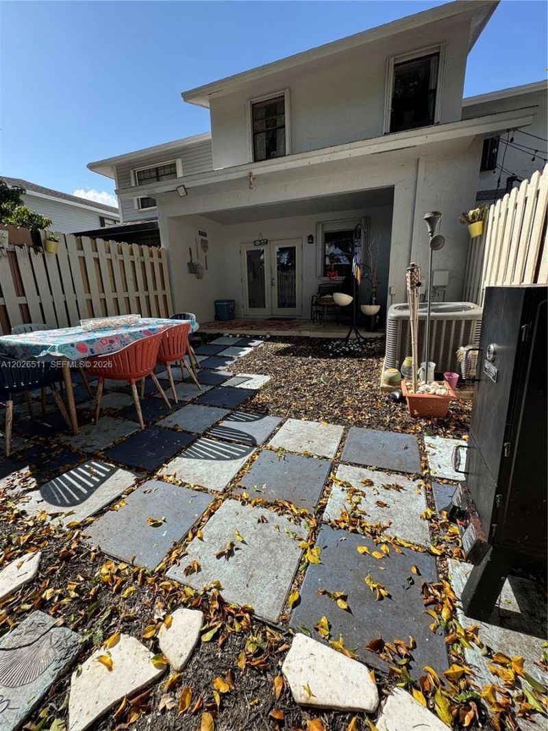 10428 NW 3rd St , Pembroke Pines, FL 33026 Photo